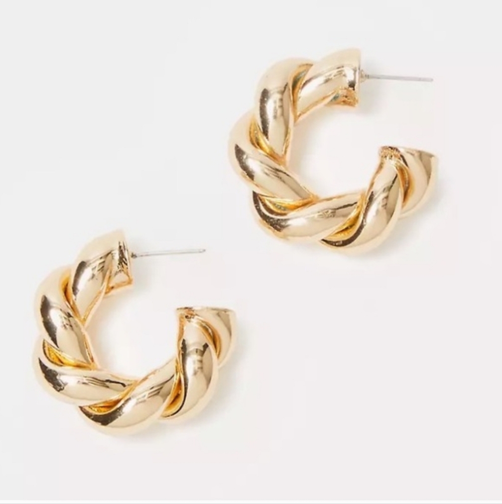 NWT Lillt Pulitzer Island Escape Gold Twisted Hoop Earrings w/Bag